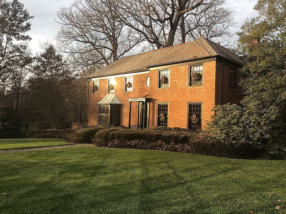 1st image of 1101 Forest Ave