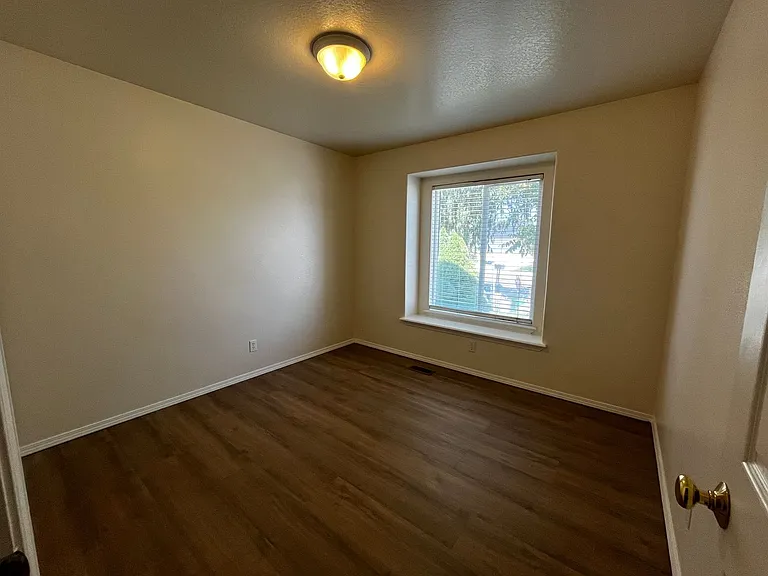 11283 W Glen Ellyn Dr — Photo 11