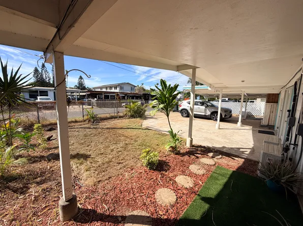 86-032 Ala Poko St, Waianae, HI 96792