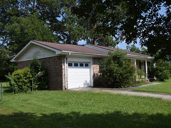 3rd image of 504 Winchester Rd