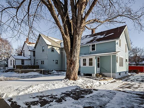 3rd image of 975 Farrington St