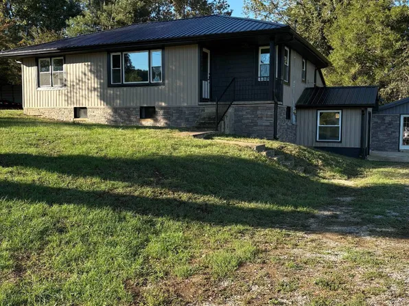 955 Marion Rd, Princeton, KY 42445