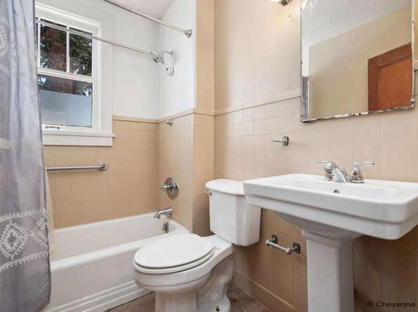 cheyenne-wyoming-299536782 picture