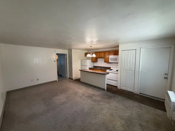 Streamside Apartments, 128-130 S 2nd St #C, Mount Wolf, PA 17347
