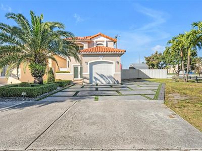 401 W 77th St, Hialeah, FL, 33014