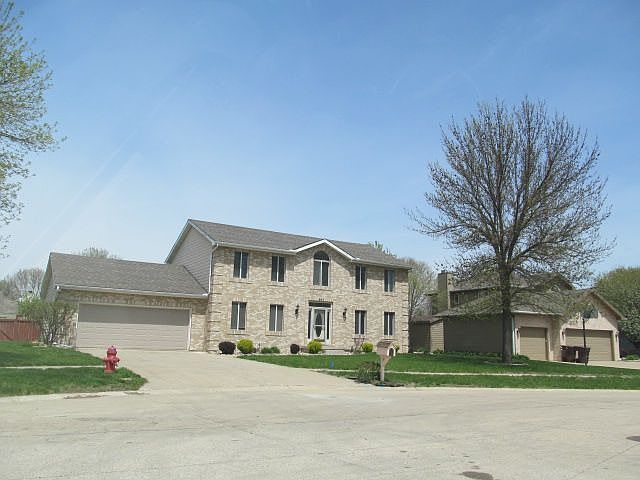 1st image of 541 Joy Ct
