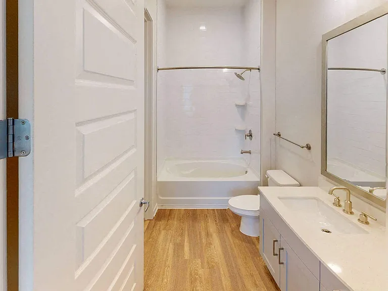 Corban Freedom Apartments — Photo 32
