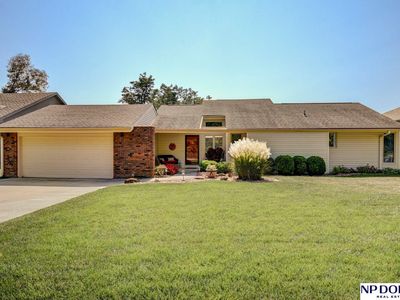 7911 Molokai Dr, Papillion, NE, 68046