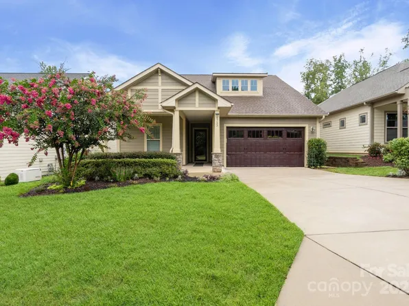 6723 Shoal Creek Dr, Denver, NC 28037