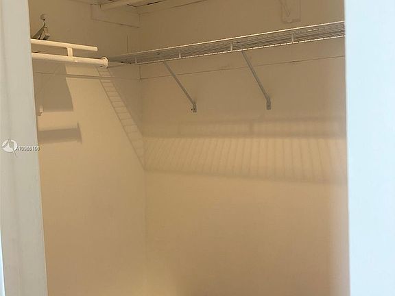 3rd image of 250 180th Dr APT 511