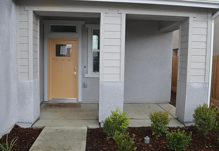 2454 Fidalgo Way — Photo 4