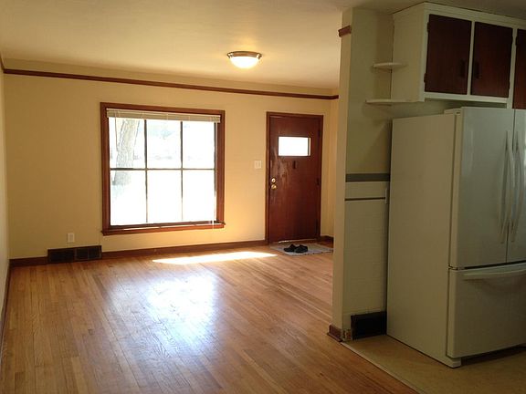 Looking towards LR & Front Door