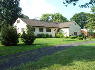 214 Emmons Rd, Southampton, NJ 08088