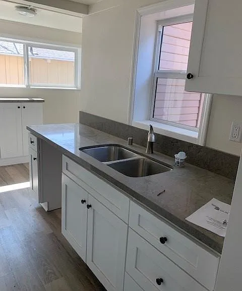 10210 Monterey St — Photo 8