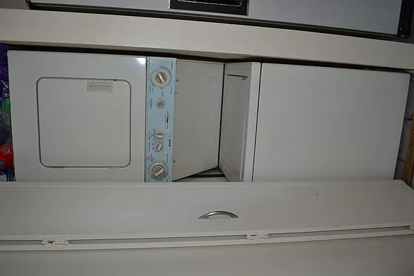 Rented by Tabak Real Estate | media 78