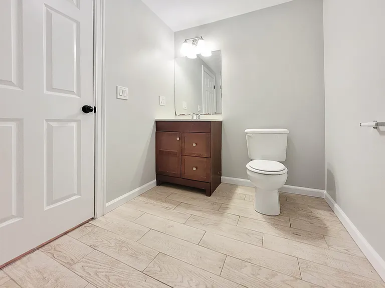 28 Arcadia St #3L — Photo 8