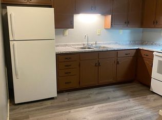 417-501 S 1st Ave #4, New Hampton, IA 50659