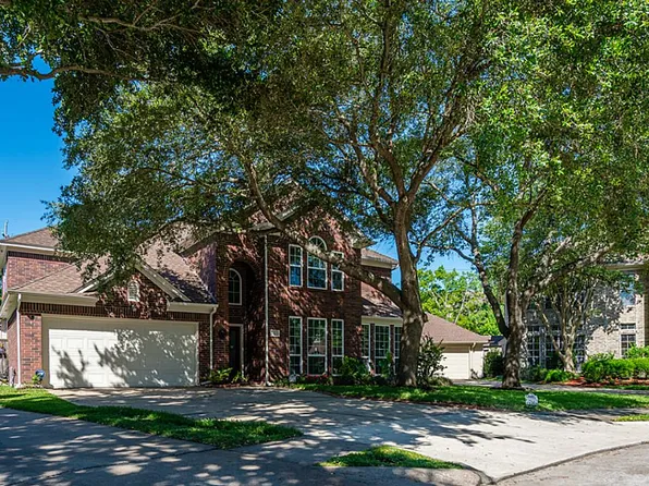 14227 Edinburgh Ct, Houston, TX 77077