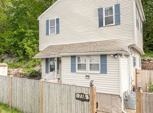 77-77 Bartholomew St #A, Peabody, MA 01960