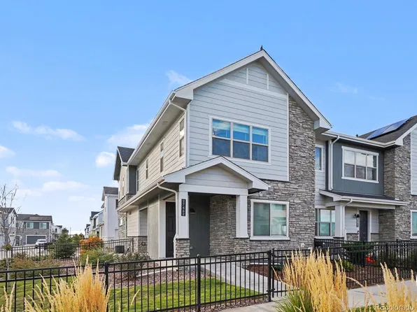 27662 E 1st Avenue, Aurora, CO 80018
