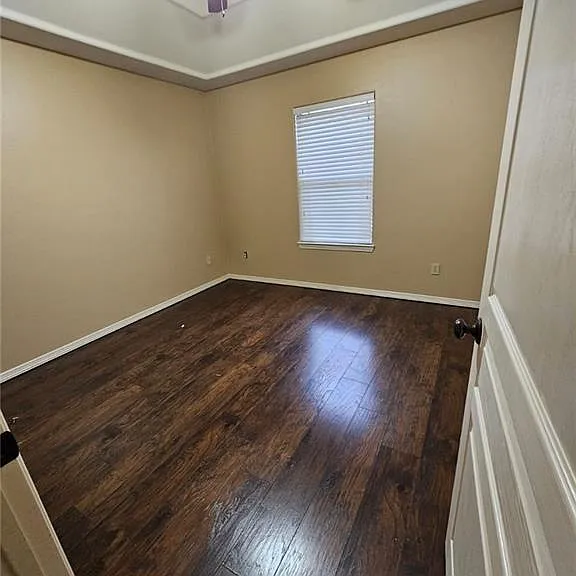 2609 May Ave — Photo 10