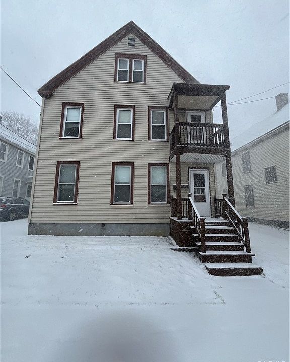 802 Eagle St, Utica, NY 13501 | Zillow