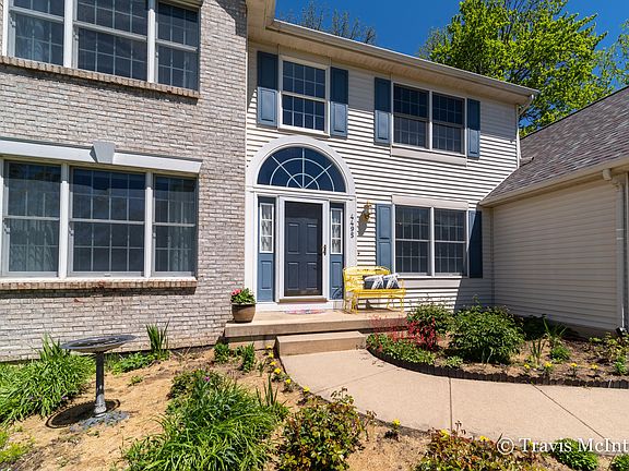4th image of 4495 Orchard Creek Dr SE