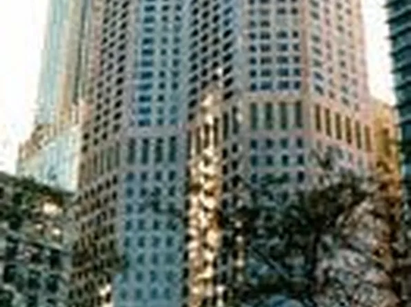 950 N Michigan Ave #31F, Chicago, IL 60611