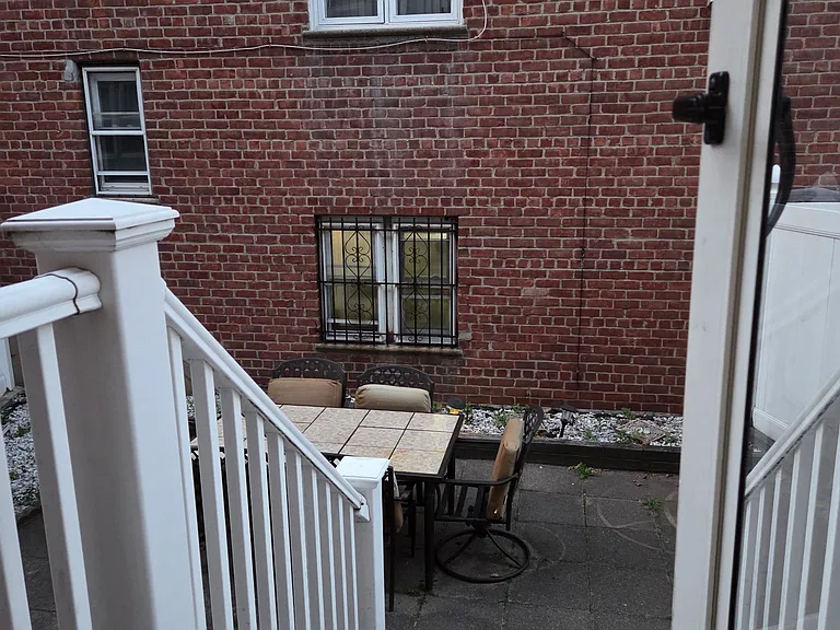1723 Shore Pkwy #1 — Photo 9