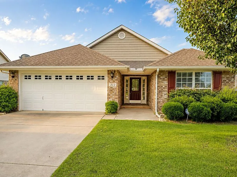 211 High Green Dr