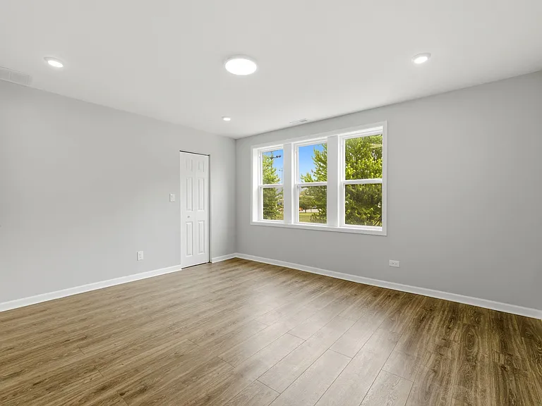 736 N Sawyer Ave #2 — Photo 13