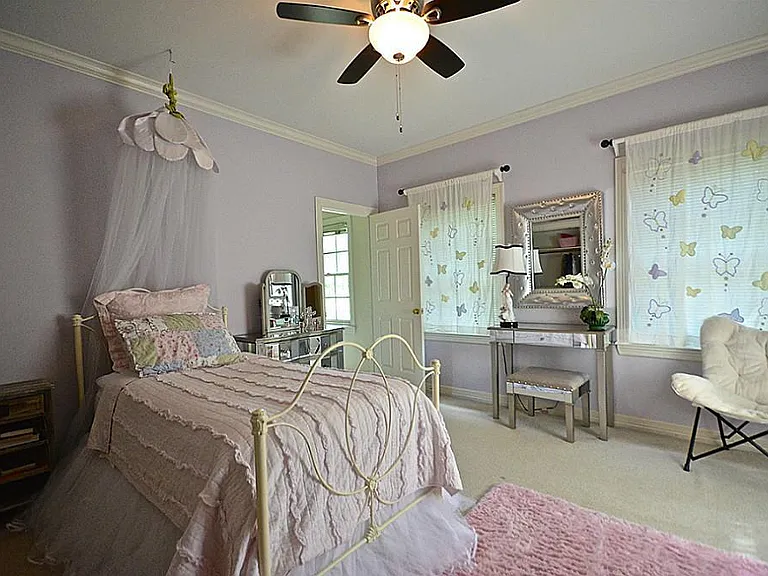 4142 Villanova St — Photo 28