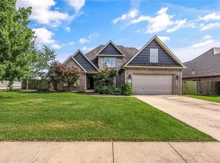2301 SW Farringdon Ave, Bentonville, AR 72713