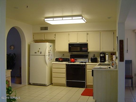 2nd image of 14391 N Alamo Canyon Dr