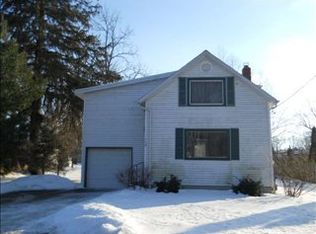 130 E River St, Rockton, IL 61072