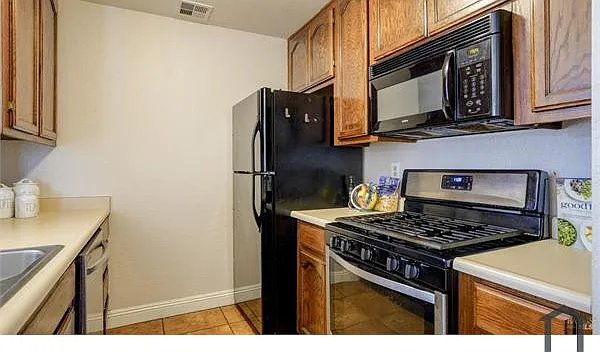 1801 Marshall Rd — Photo 4