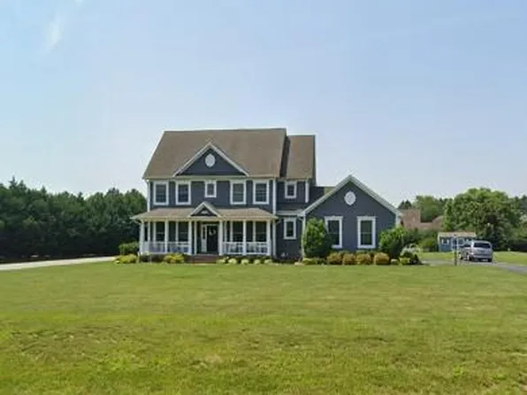 13460 Rustling Oaks Dr, Wye Mills, MD 21679