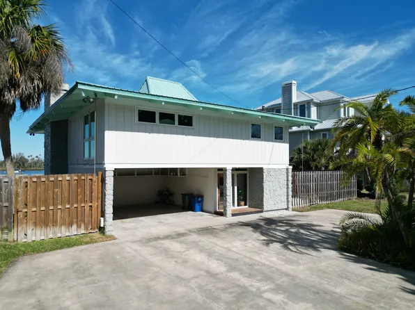 1236 N Circle Dr, Crystal River, FL 34429