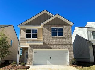 3101 Westgate Park Dr, Loganville, GA