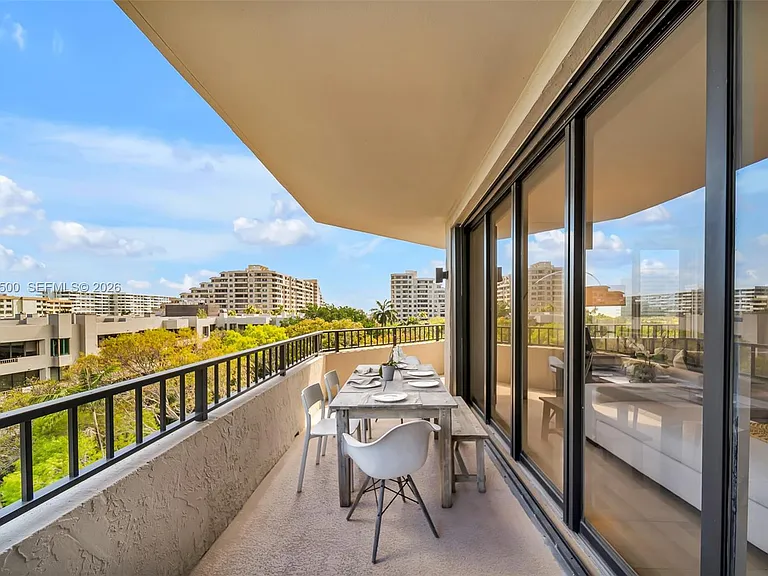151 Crandon Blvd #500 — Photo 16