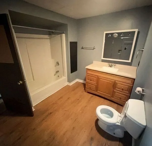 1820 Sanderson Ave #1 — Photo 12