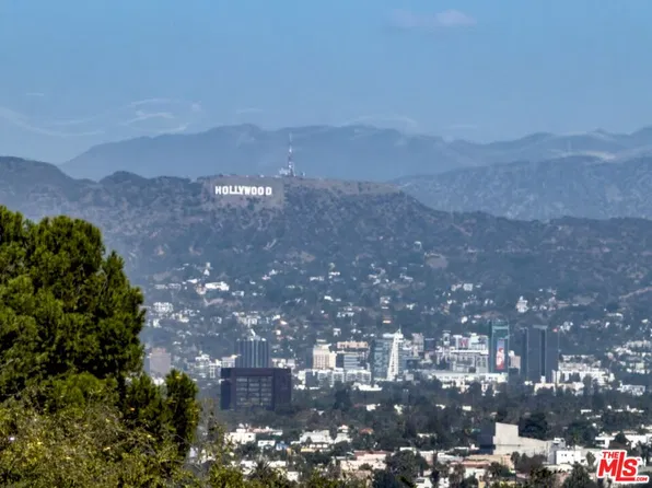 4201 Hillcrest Dr, Los Angeles, CA 90008