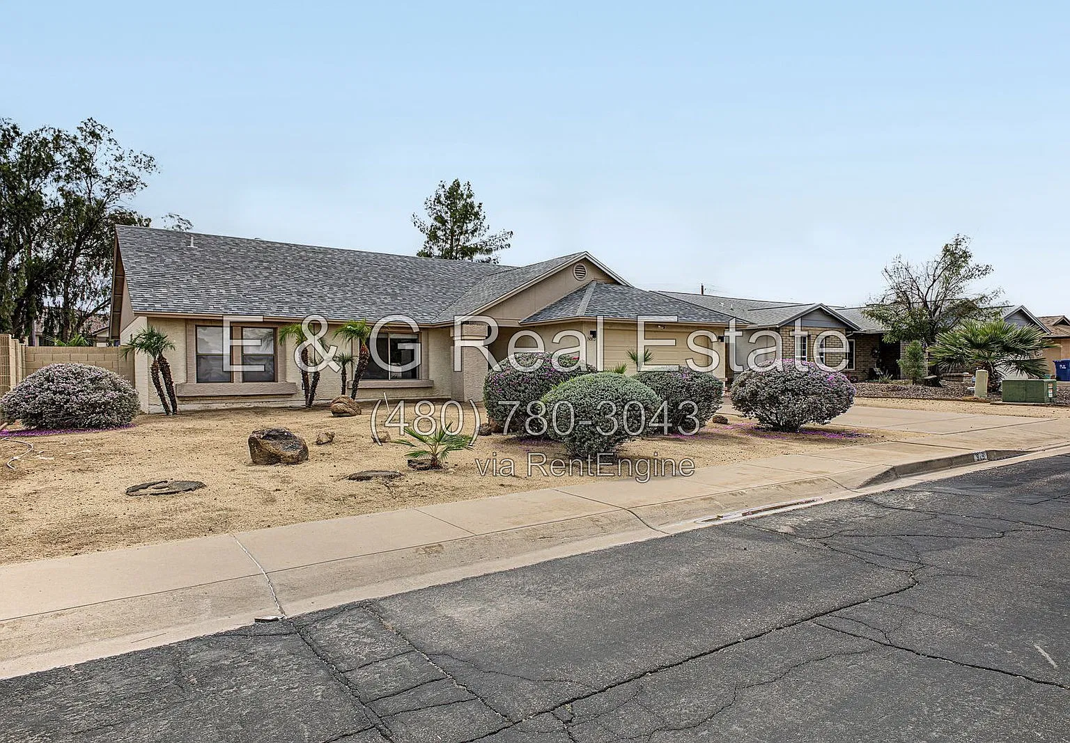 3 bed, 2.0 bath, 1876 sqft, $2,850 — Photo 2