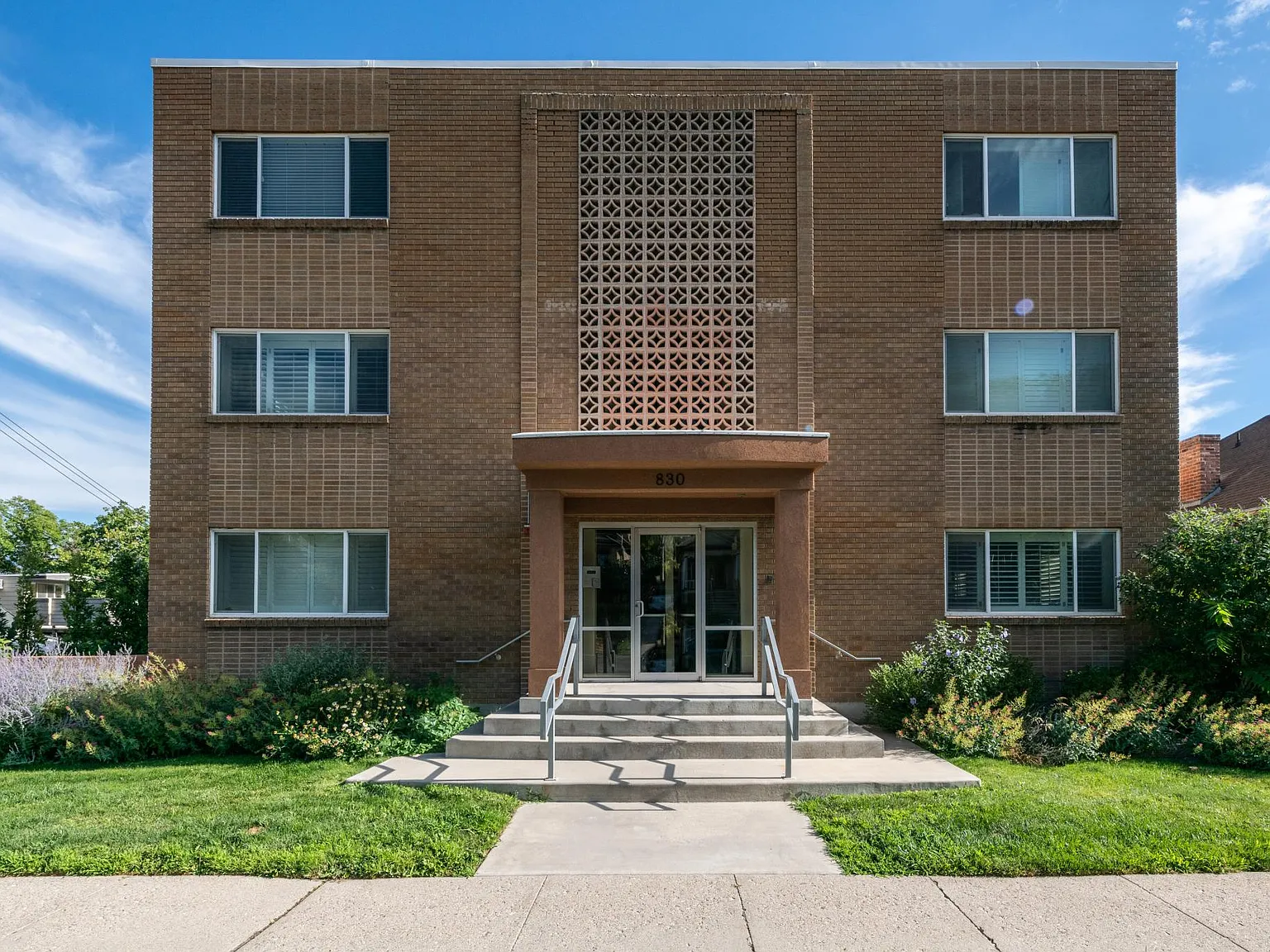 1 bed, 750 sqft, $1,500 — Photo 2