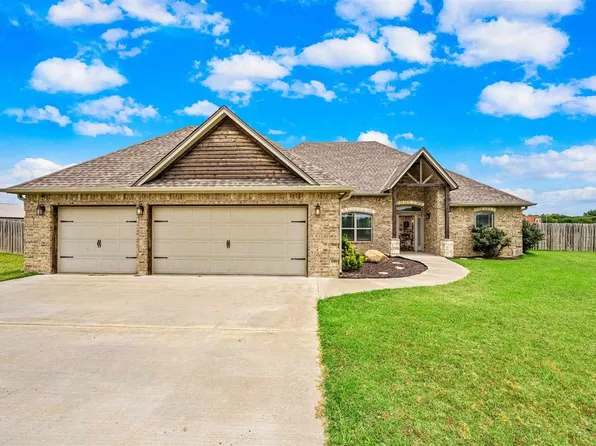 5650 NE Bobcat Trl, Elgin, OK 73538