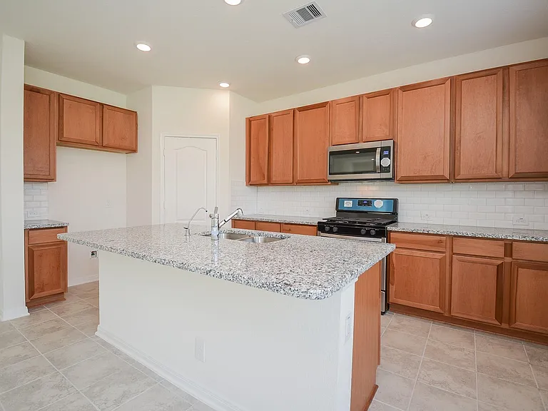 20827 Teocalli Dr — Photo 17