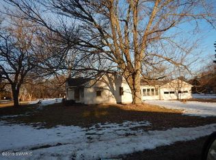 1502 W Ellis Ave, Belding, MI 48809