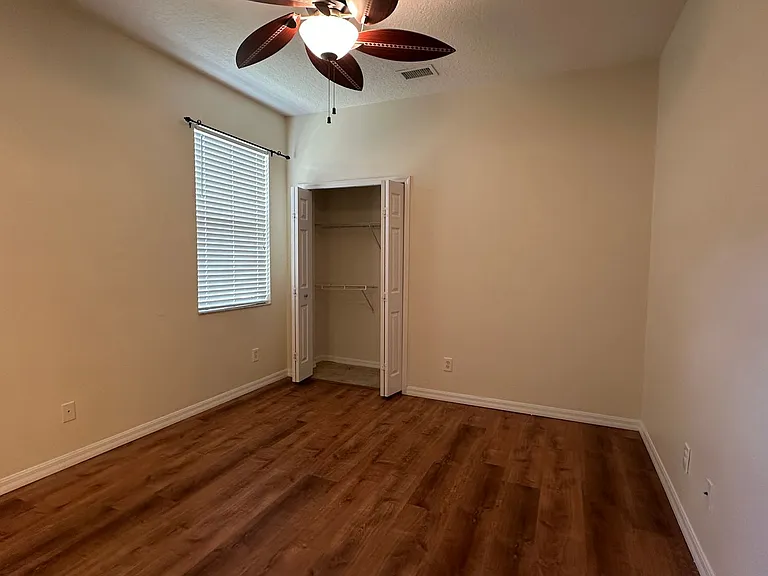 1653 Cherry Ridge Dr — Photo 21
