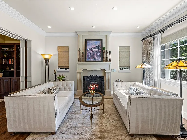 65L Ash St — Photo 4