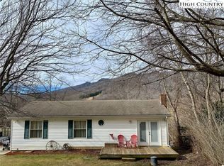 393 Buffalo Meadows Rd, West Jefferson, NC 28694